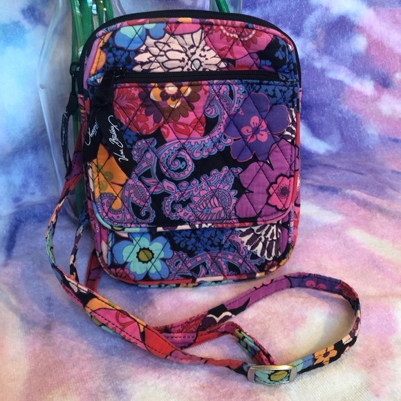 Vera Bradley Crossbody - Picture 1 of 13
